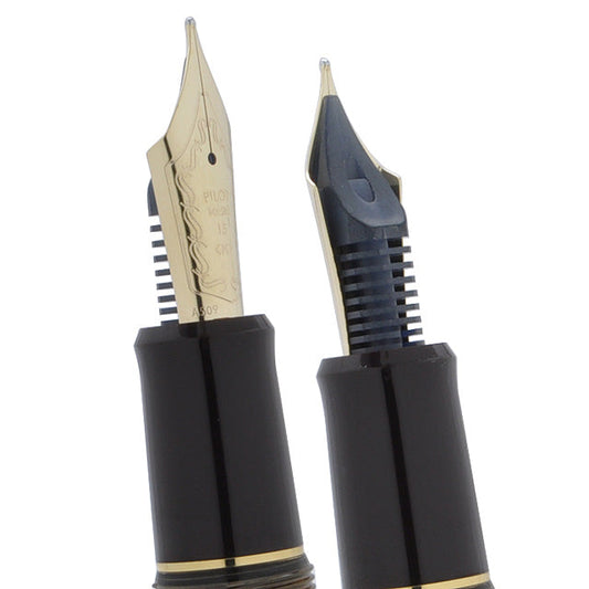Pilot Custom 823 Fountain Pen Gift Set - Amber - 14k Gold image 2